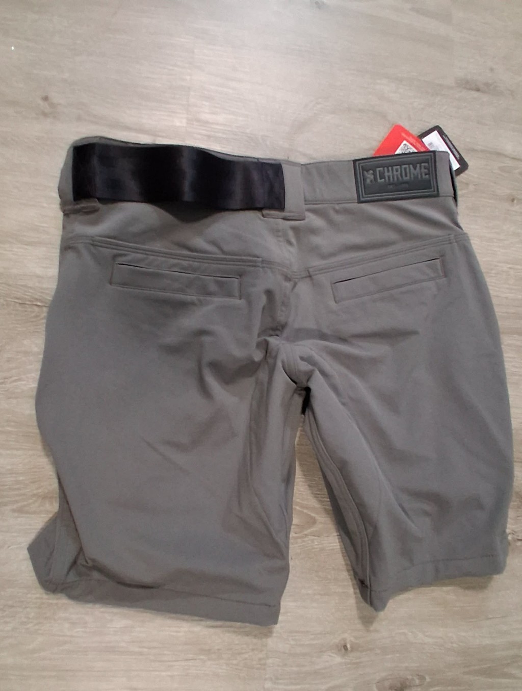 Chrome Folsom 2.0 Mountain Bike Shorts — image 2 of 8